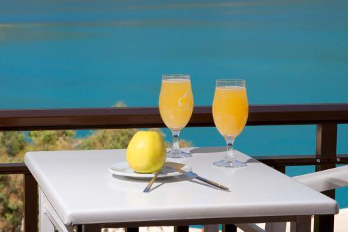 Hostal Pension Holidays