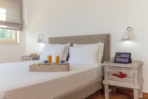 Belvedere Beachfront Villa