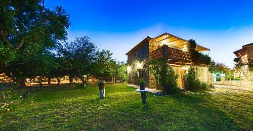 Artemis Luxury Villa