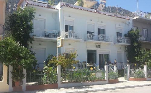 Hotel Pagonion