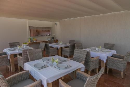 Aries Villas