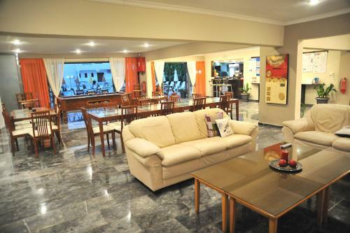 Aparthotel Santa Marina Hotel Apartments