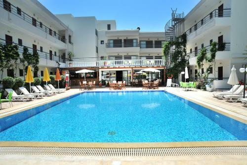 Aparthotel Santa Marina Hotel Apartments