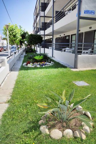 Aparthotel Santa Marina Hotel Apartments