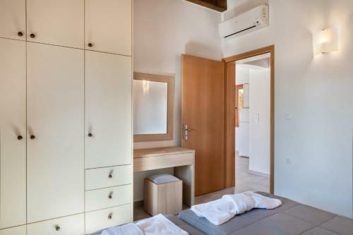 Androulakis Apartments