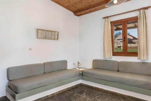Androulakis Apartments