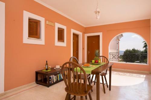Villa Nestoras