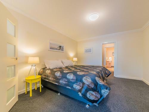 Thompson Ave Apartments
