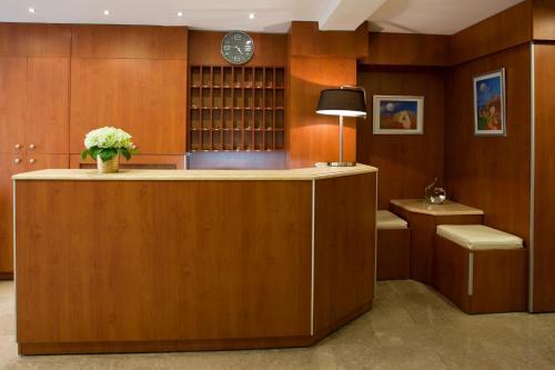 Hotel Adonis