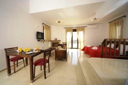 Apartamento Lenikos Resort