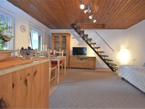 Modern Holiday Home In Guntersberge With Fish Pond