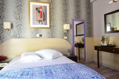 Eva Hotel Piraeus