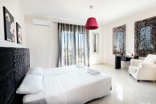 Kronos Villas