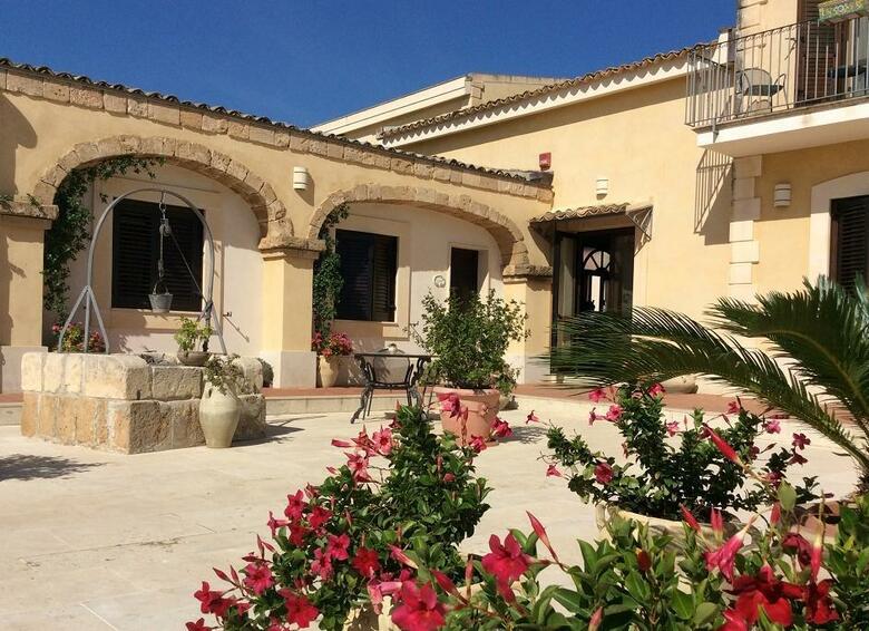 Hotel La Corte Del Sole