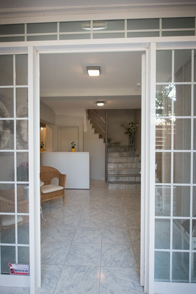 Regalo Apartments