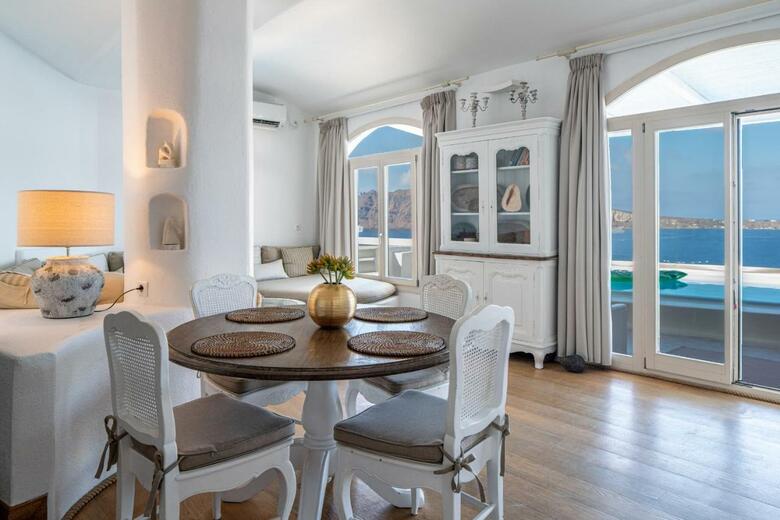 Ode Villa