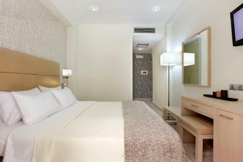 Phidias Piraeus Hotel