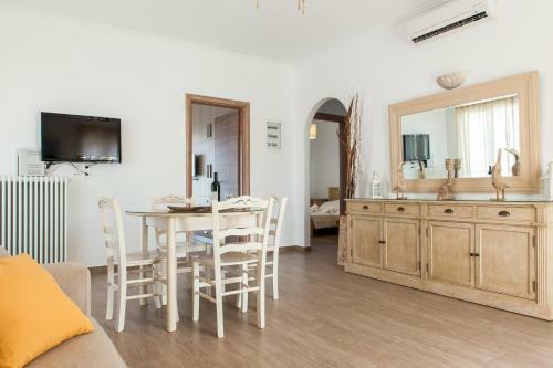 Panos Apartment Naousa