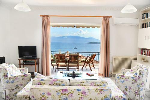 Korakias Skorpidi Villas
