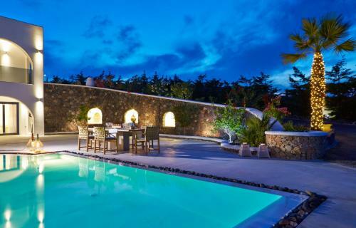 Amor Hideaway Villas