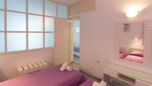Markakis Apartments