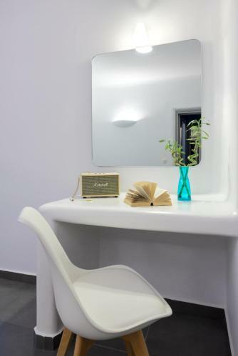 San Marino Suites