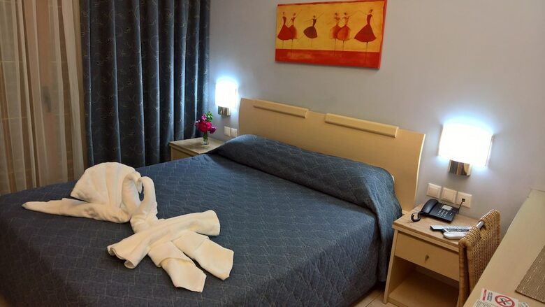 Evanik Hotel