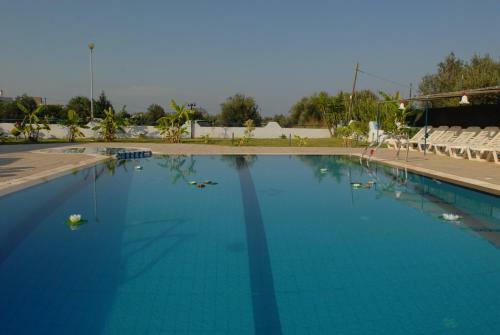 Eleni's Apartments