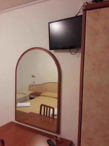 Hotel Holiday