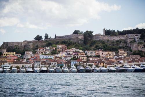 Hostal Acronafplia Pension A