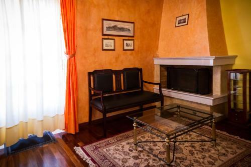 Hostal Acronafplia Pension A