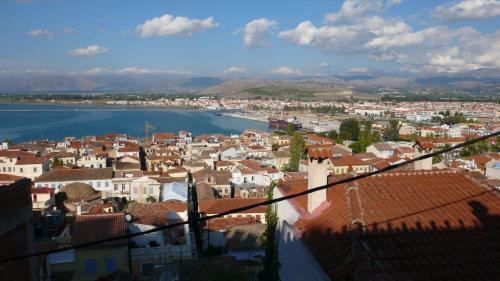 Hostal Acronafplia Pension A