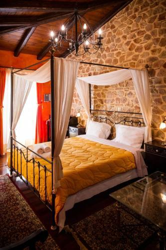 Hostal Acronafplia Pension A