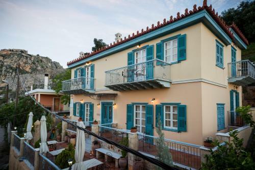 Hostal Acronafplia Pension A
