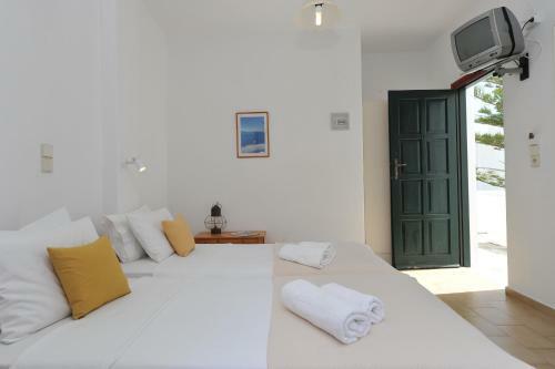 Rallis Apartments