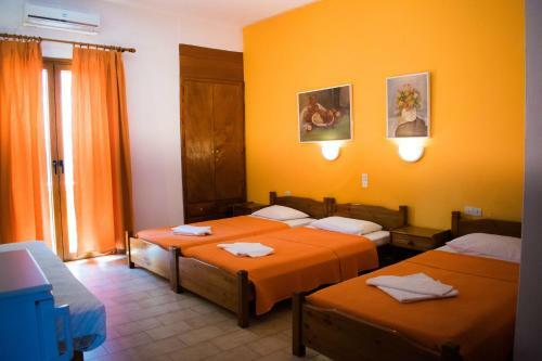 Hostal Eleni's House