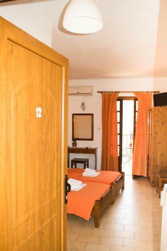 Hostal Eleni's House