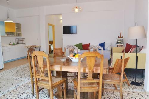 Carte Postale Apartments