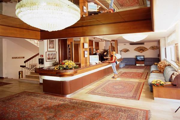 Hotel Heron