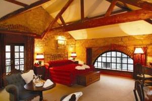 Hotel Cabra Castle