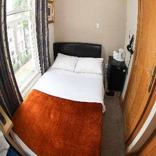 Hotel Holland Inn