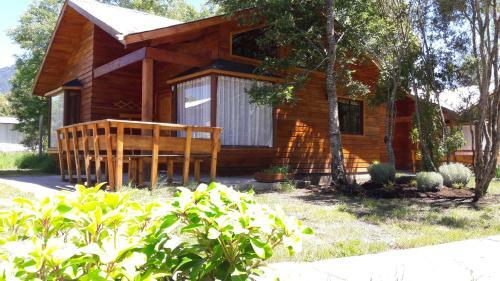 Lodge Caba�as Ra�ces De Puc�n
