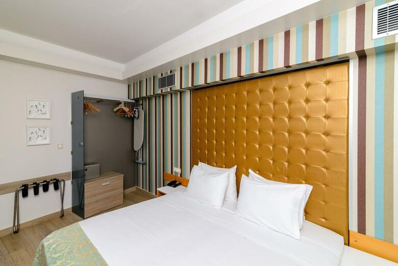 Hotel Kastro