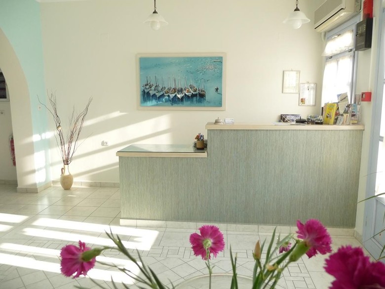 Hotel Aeolis
