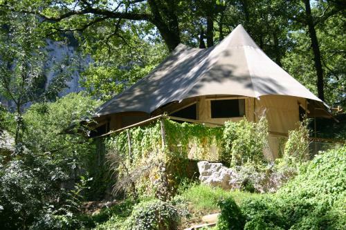 Hotel Prehistoric Lodge