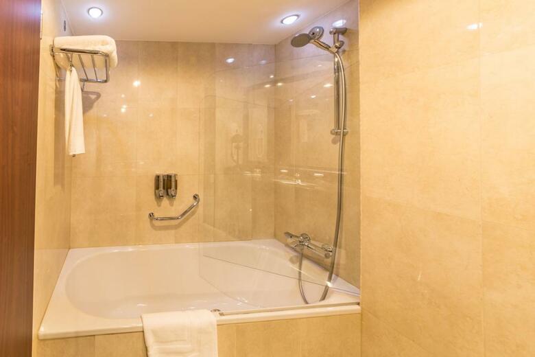 Ramada Hotel & Suites Bucharest North