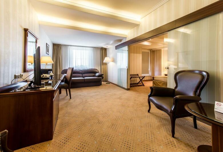 Ramada Hotel & Suites Bucharest North