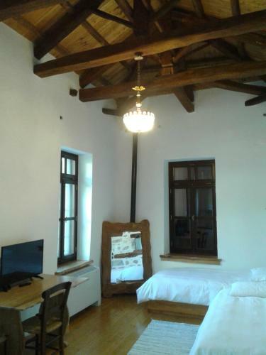 Hostal Sabouko Guest House