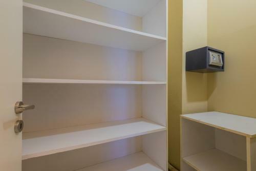 Effie's Apartments
