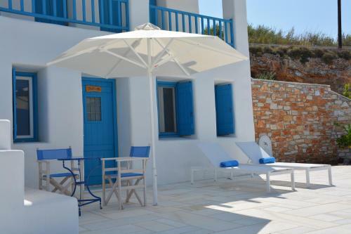 White Blue Houses & Apartments Paros
